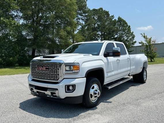 GMC SIERRA HD 2019 1GT42WEY7KF113036 image